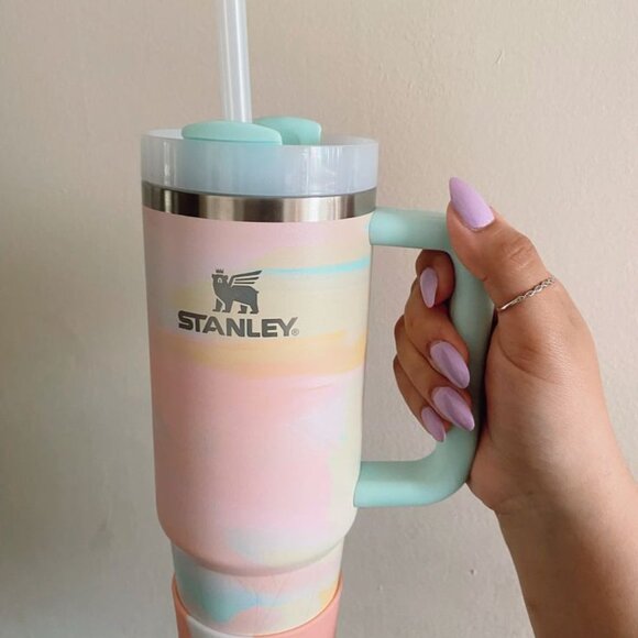 Personalized Stanley Tumbler 40oz – Insulated Tumbler with Handle & Straw - Picture 3 of 3